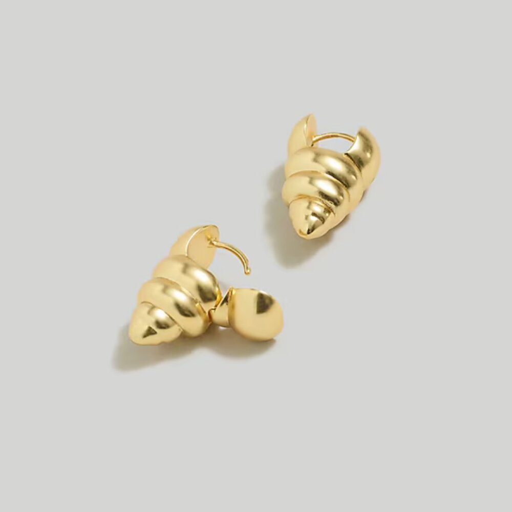 NWT Madewell Cone Shell Stud Earrings